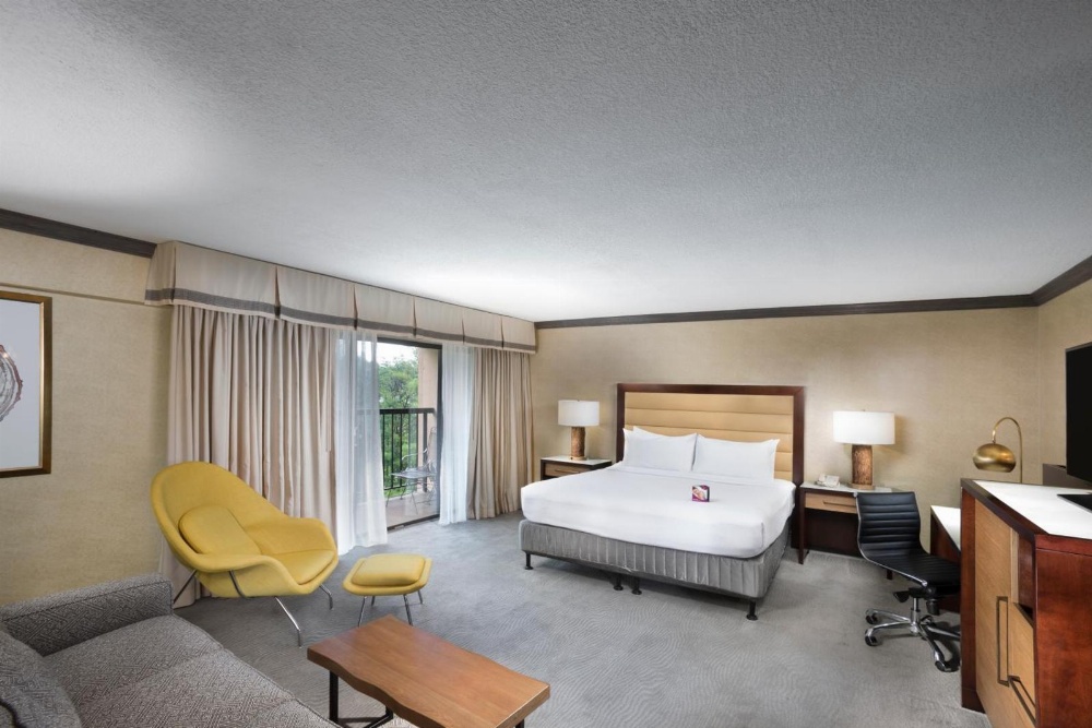 Crowne Plaza Resort Asheville