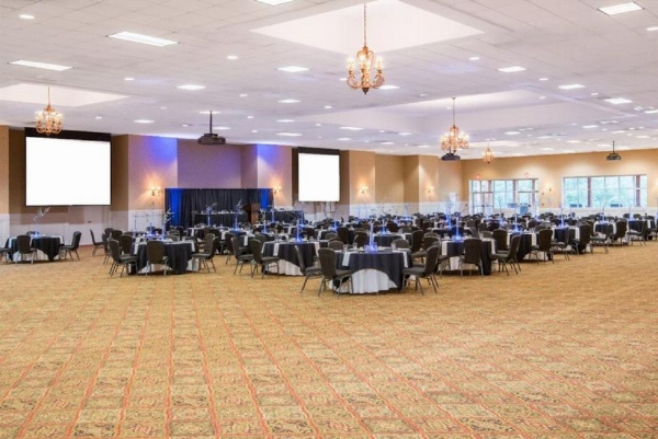 Crowne Plaza Resort Asheville image 30